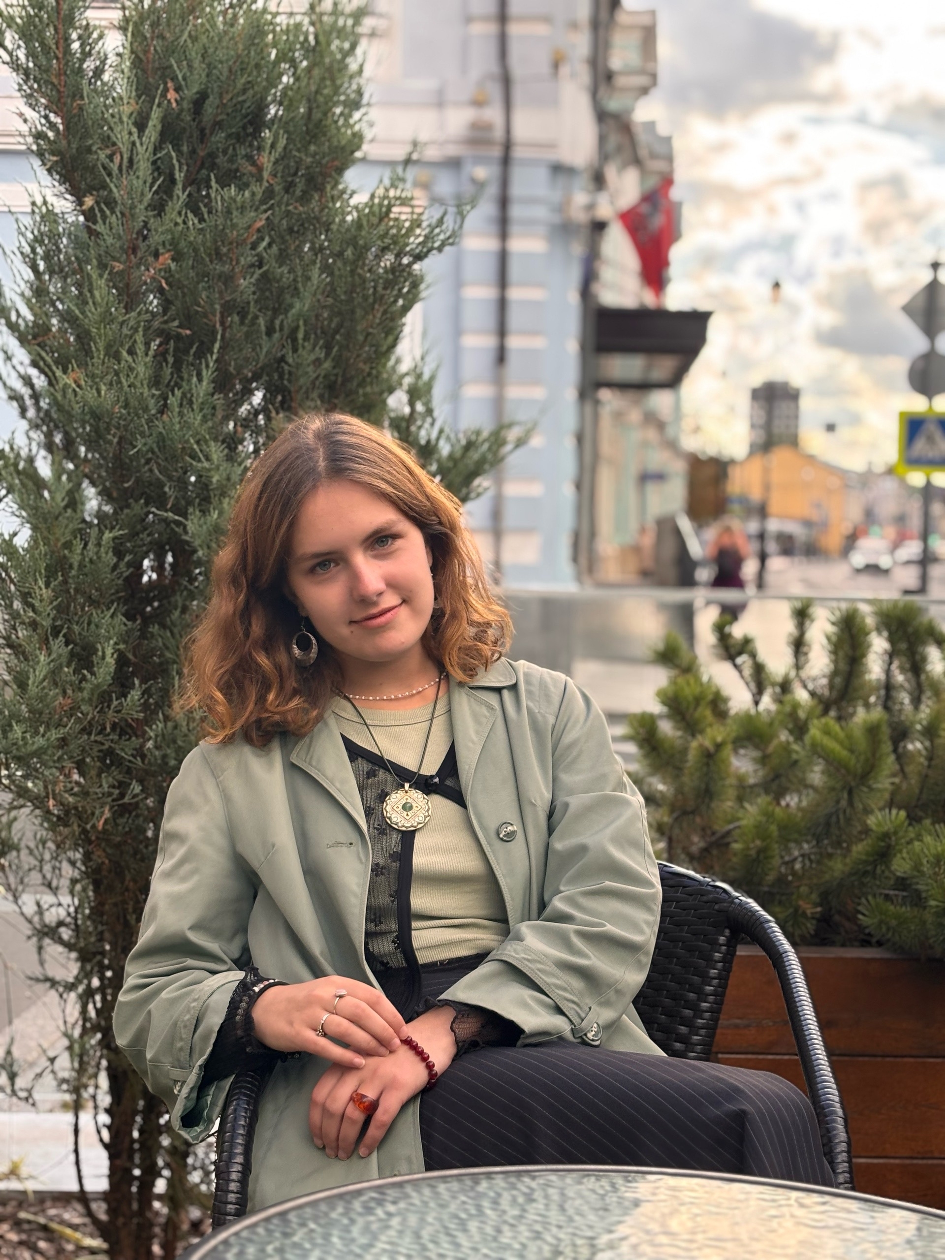 Яна — преподаватель испанского